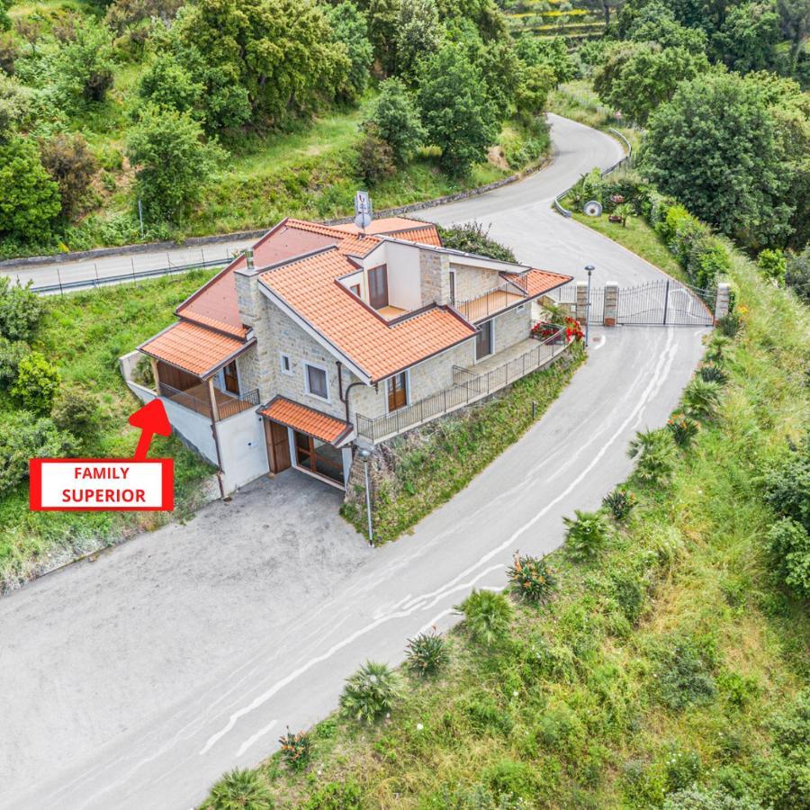 Ginevra Agrituristico Hotel 4*