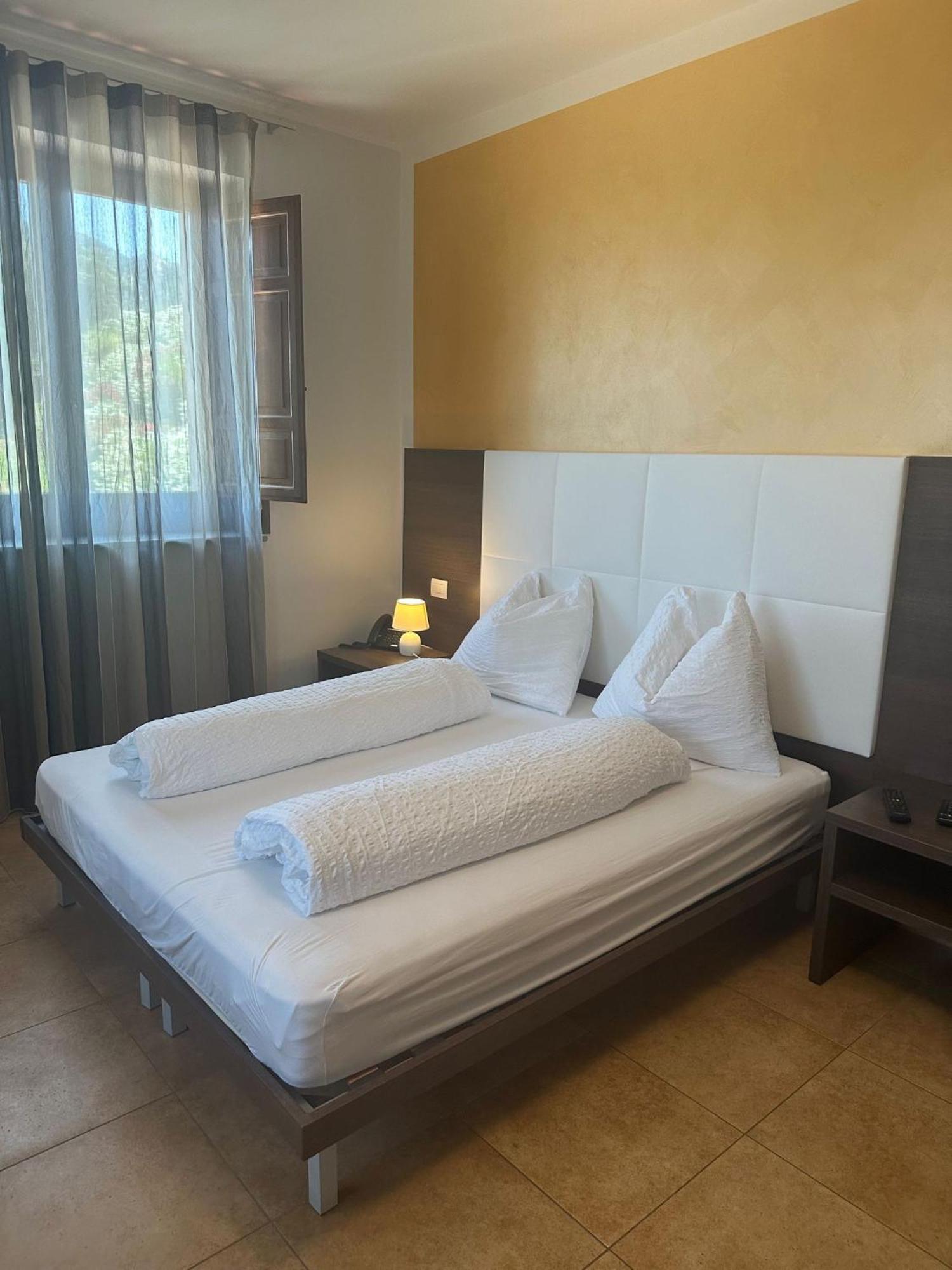 Ginevra Agrituristico 4*