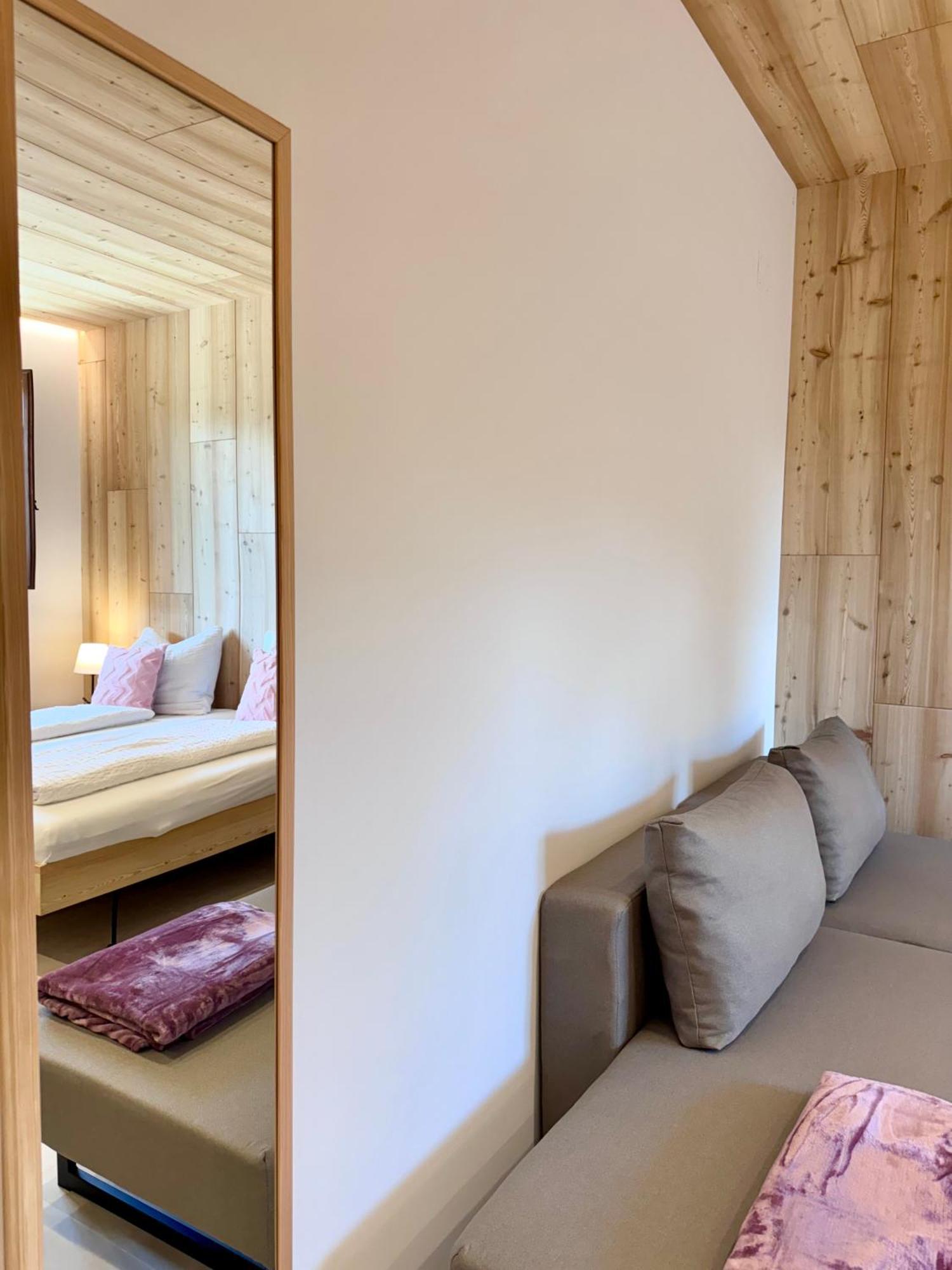 Ginevra Agrituristico 4*