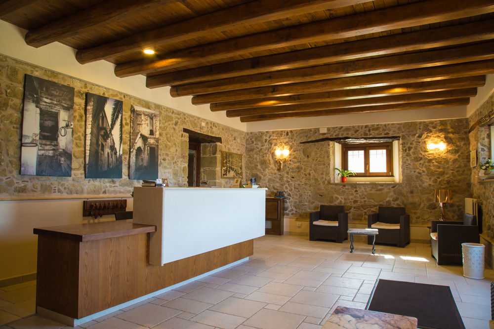 Hotel Ginevra Agrituristico 4*